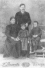 А.Д. Древин с отцом, матерью и старшей сестрой